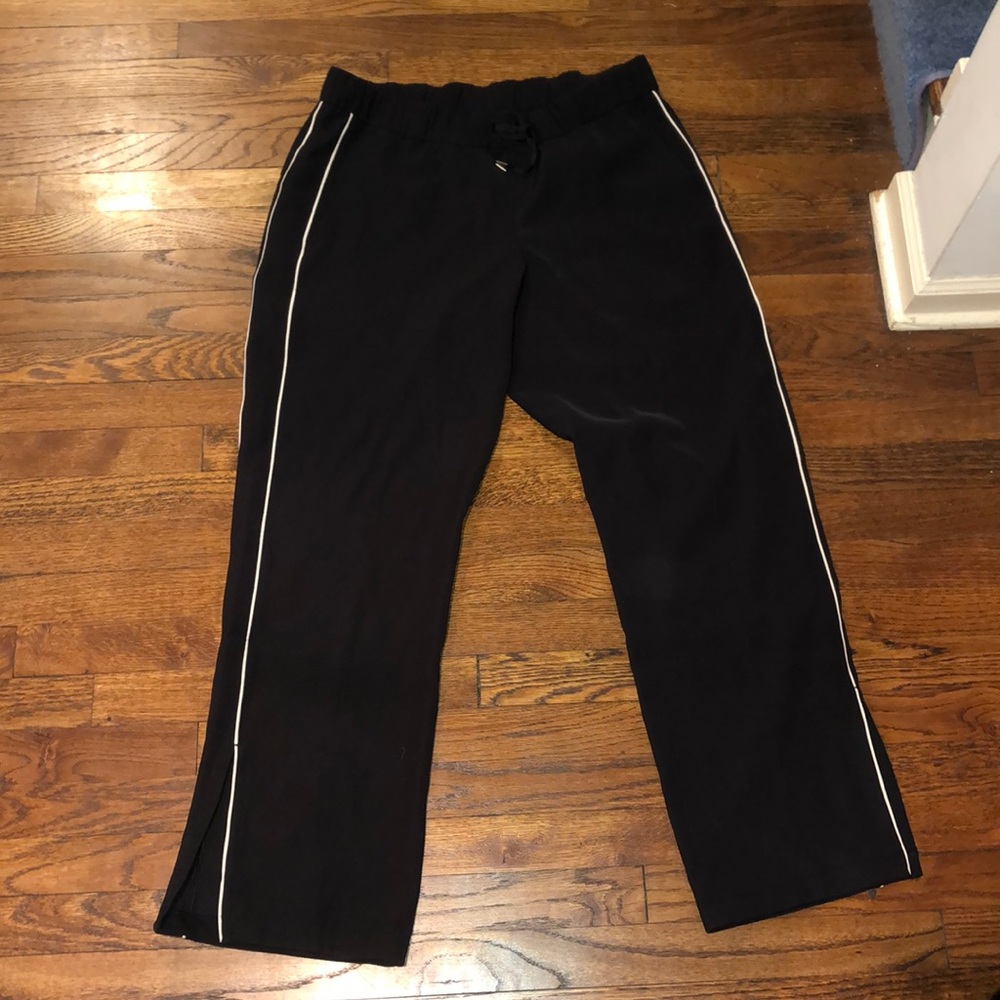 Lululemon On the Right Track Pant